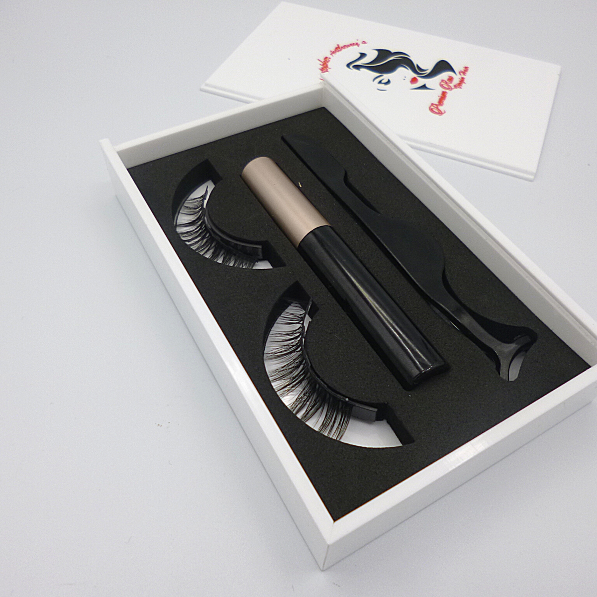 The Magnetic Eyelashes Travel Case by Christopher Anthony